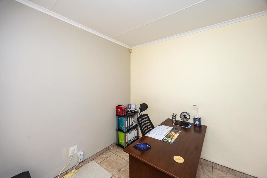 3 Bedroom Property for Sale in Beacon Bay Eastern Cape